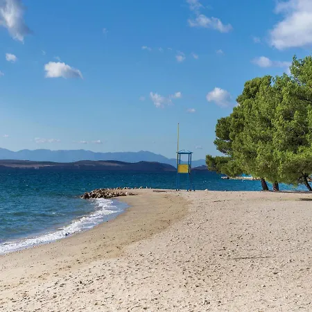 Stunning In With Wifi Crikvenica