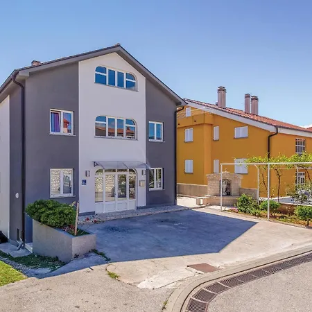 Lovely In Lägenhet *